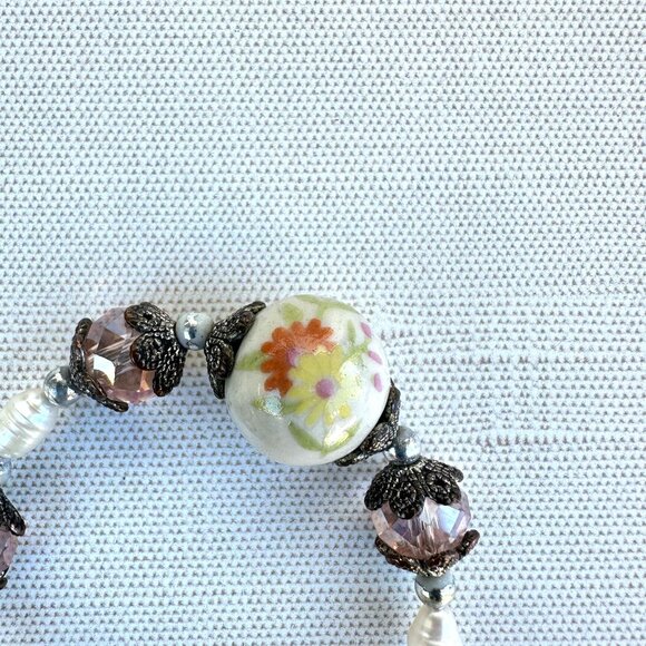Handmade Floral Bead Bracelet With Pink Crystals & Pearl Accents - Picture 2 of 7